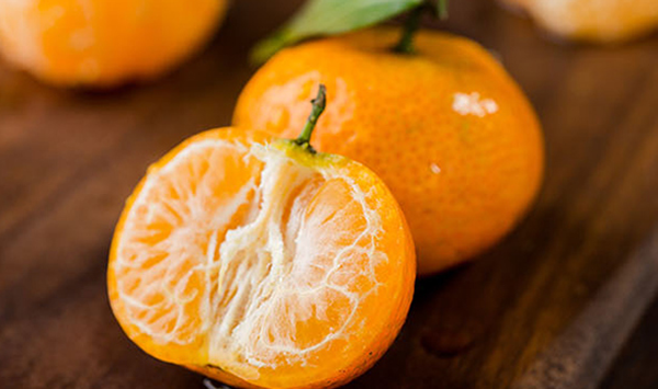 橘子皮泡水喝有什么好处，橘子皮水的四种功效